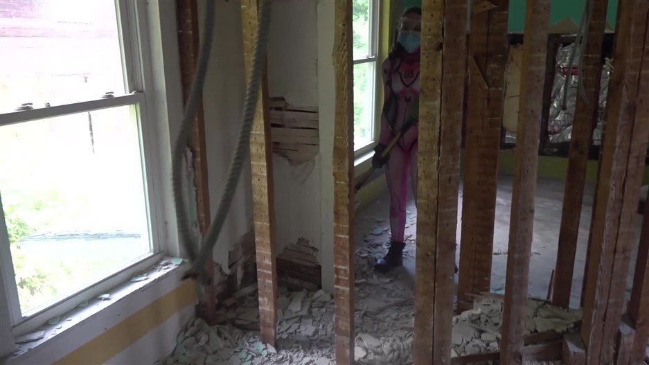 Tease and Thank You – SPECIAL: Lucy House Tour Demolition – Lucid Lavender